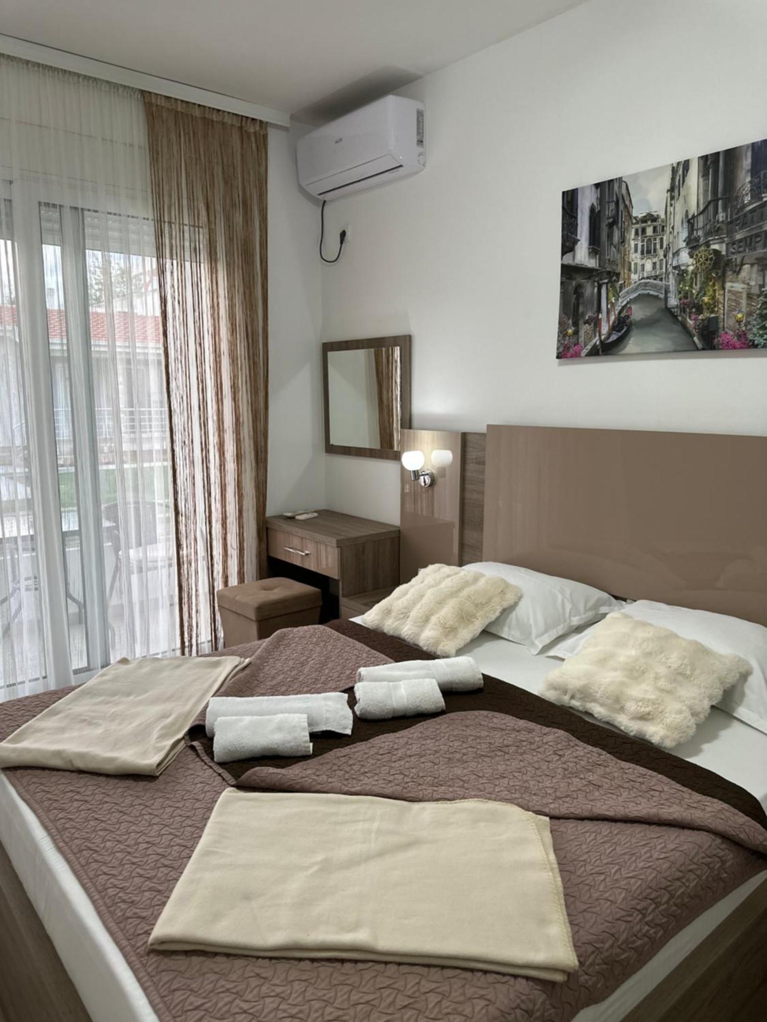 Apartments Amar Ούλτσιν Εξωτερικό φωτογραφία